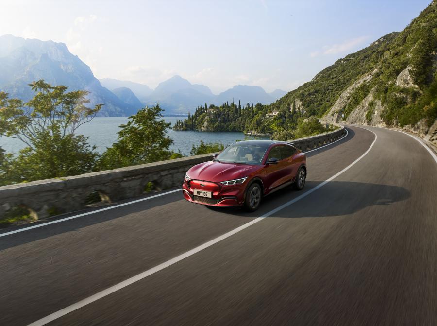  Ford Mustang Mach-E X 2020 года  (EU) (фото 6 из 67)